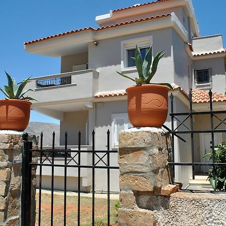 Angelina'S Home Palaia Fokaia Bagian luar foto