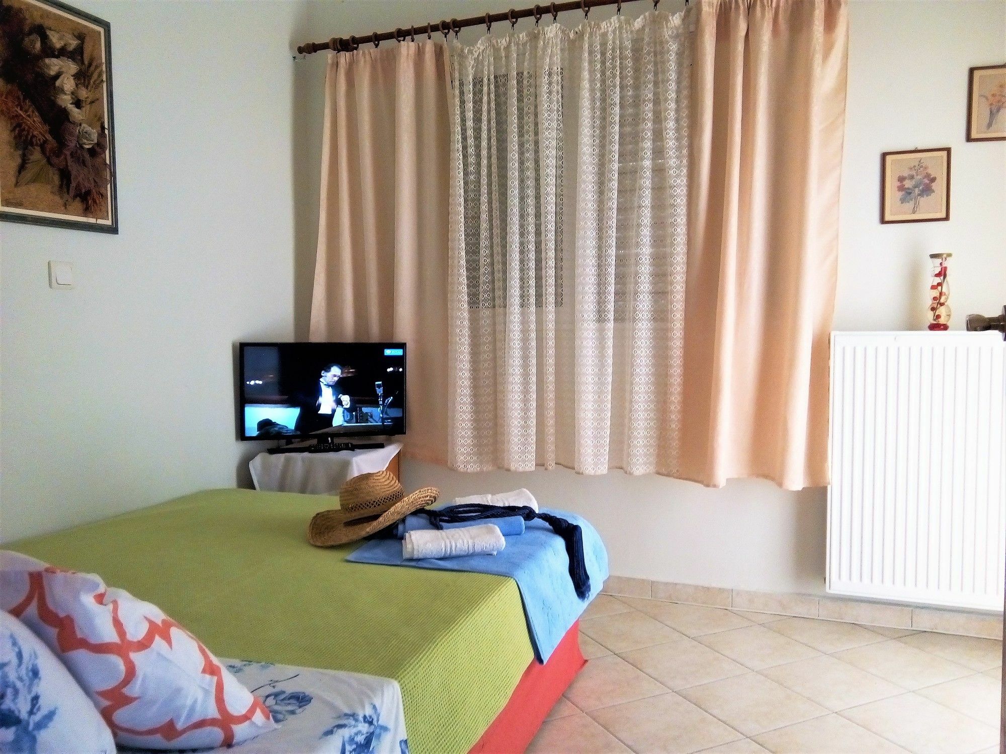 Angelina'S Home Palaia Fokaia Bagian luar foto